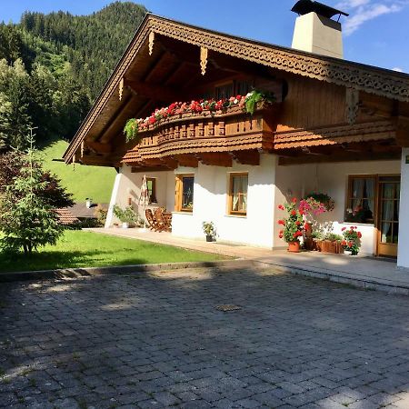 Ferienwohnung Bacher Oberkumbichl 900 Mayrhofen Exterior photo